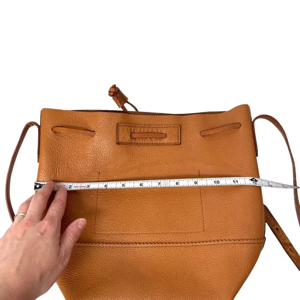 NEW J. CREW leather downing bucket‎ bag Cognac brown